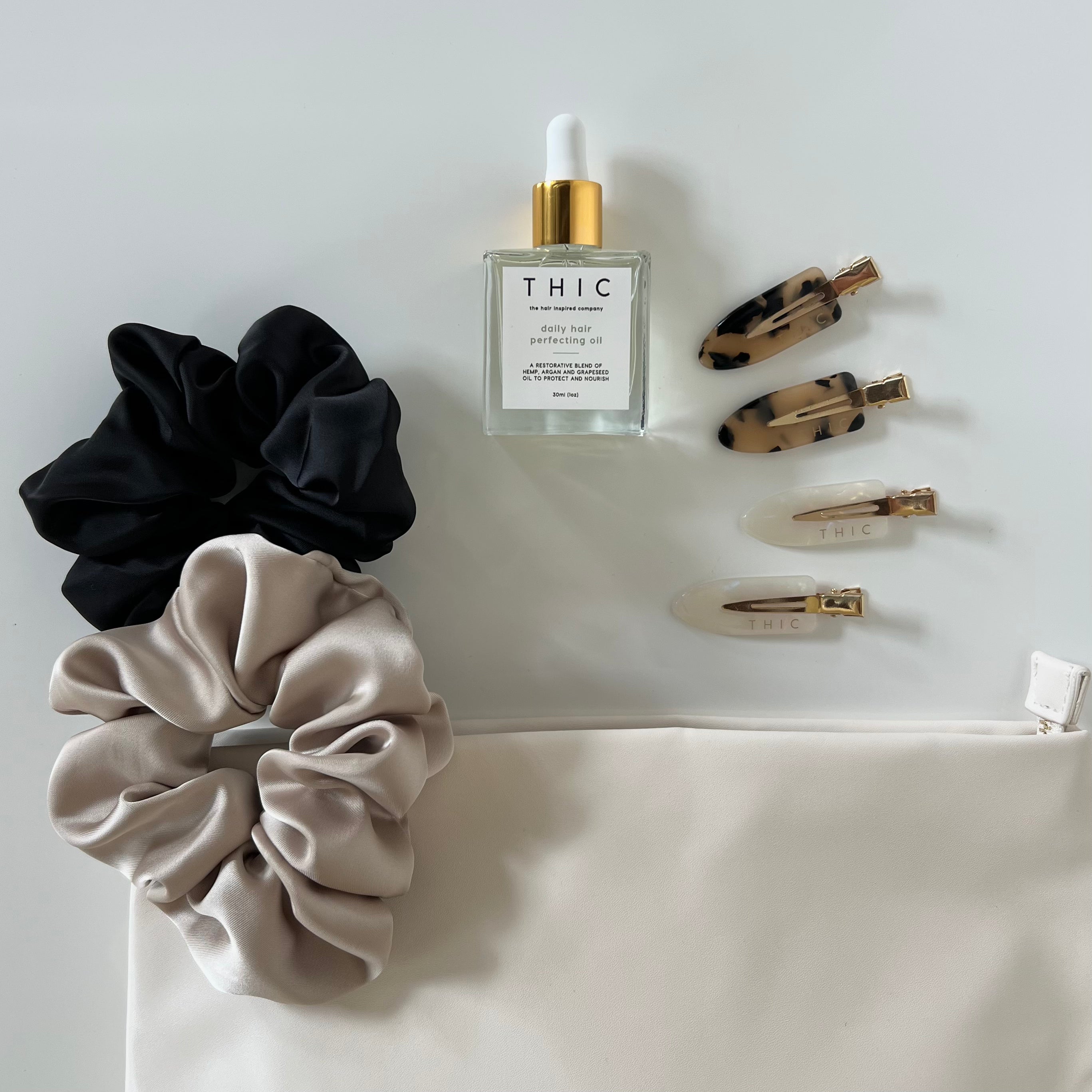 THIC TRAVEL BEAUTY BAG SET