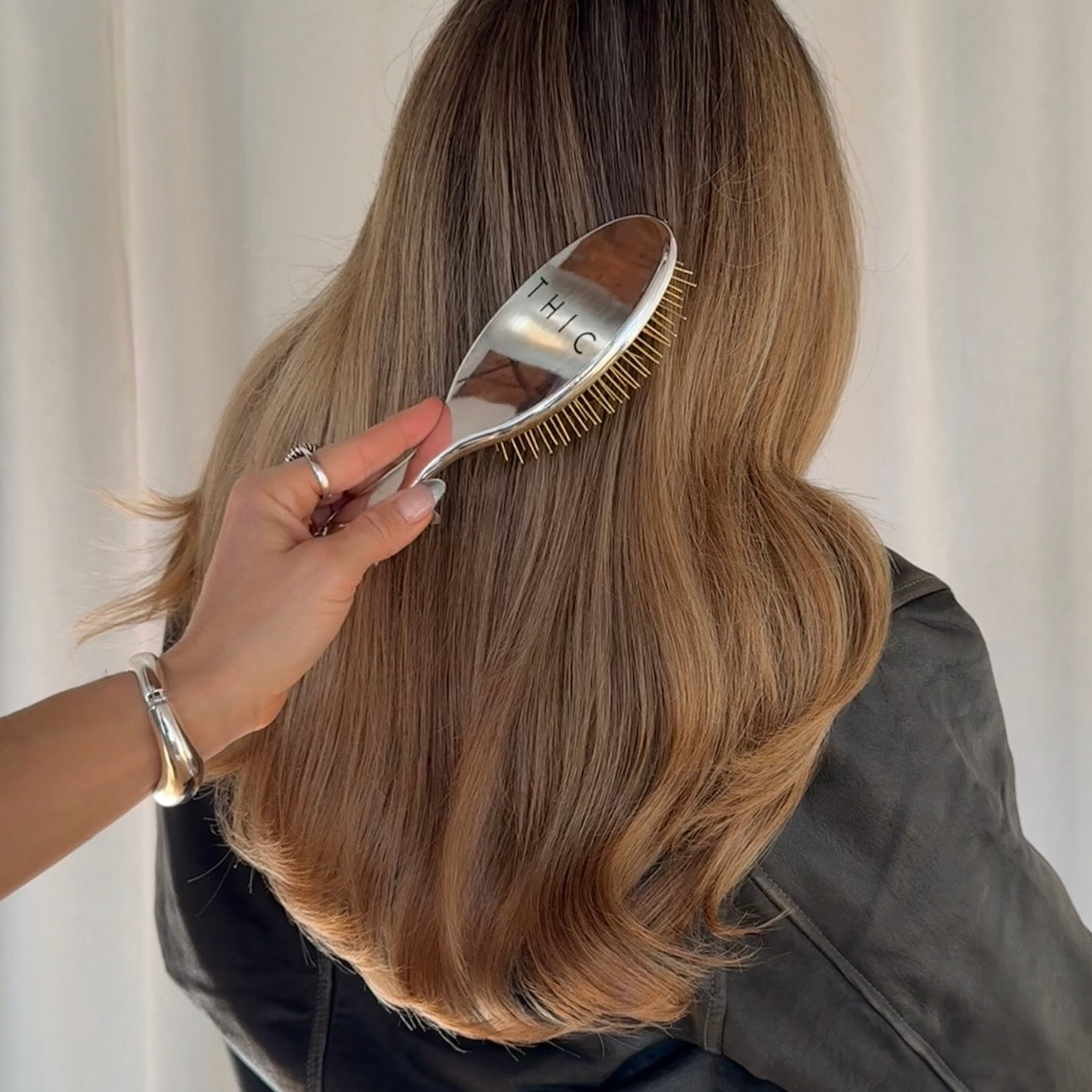 THIC Detangling Hairbrush